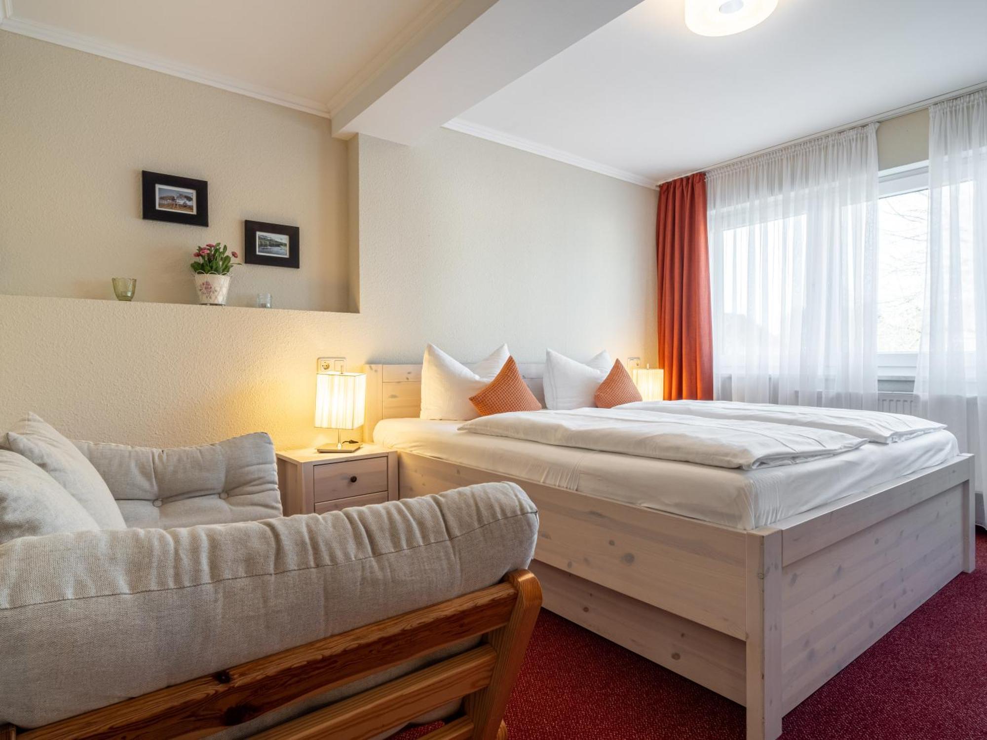 Hotel Stone Zingst Exteriör bild