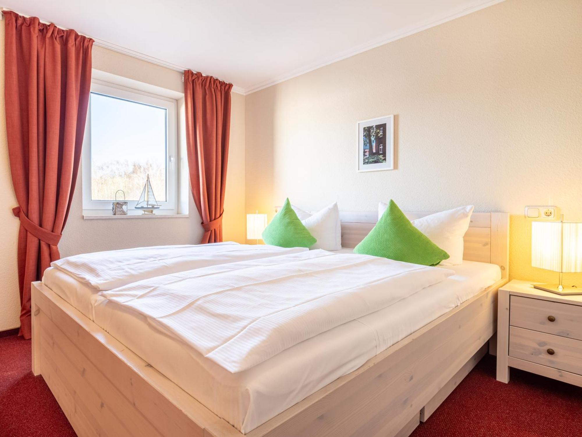 Hotel Stone Zingst Exteriör bild
