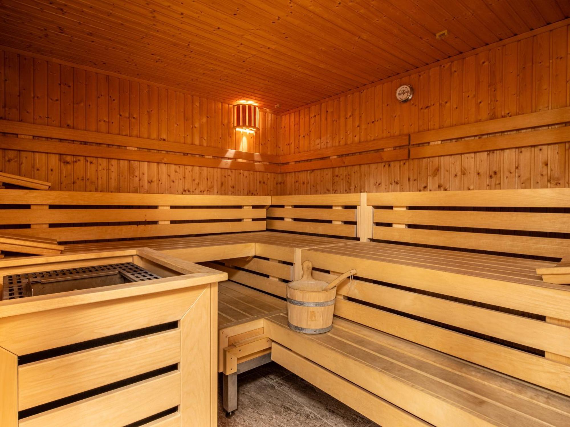 Hotel Stone Zingst Exteriör bild
